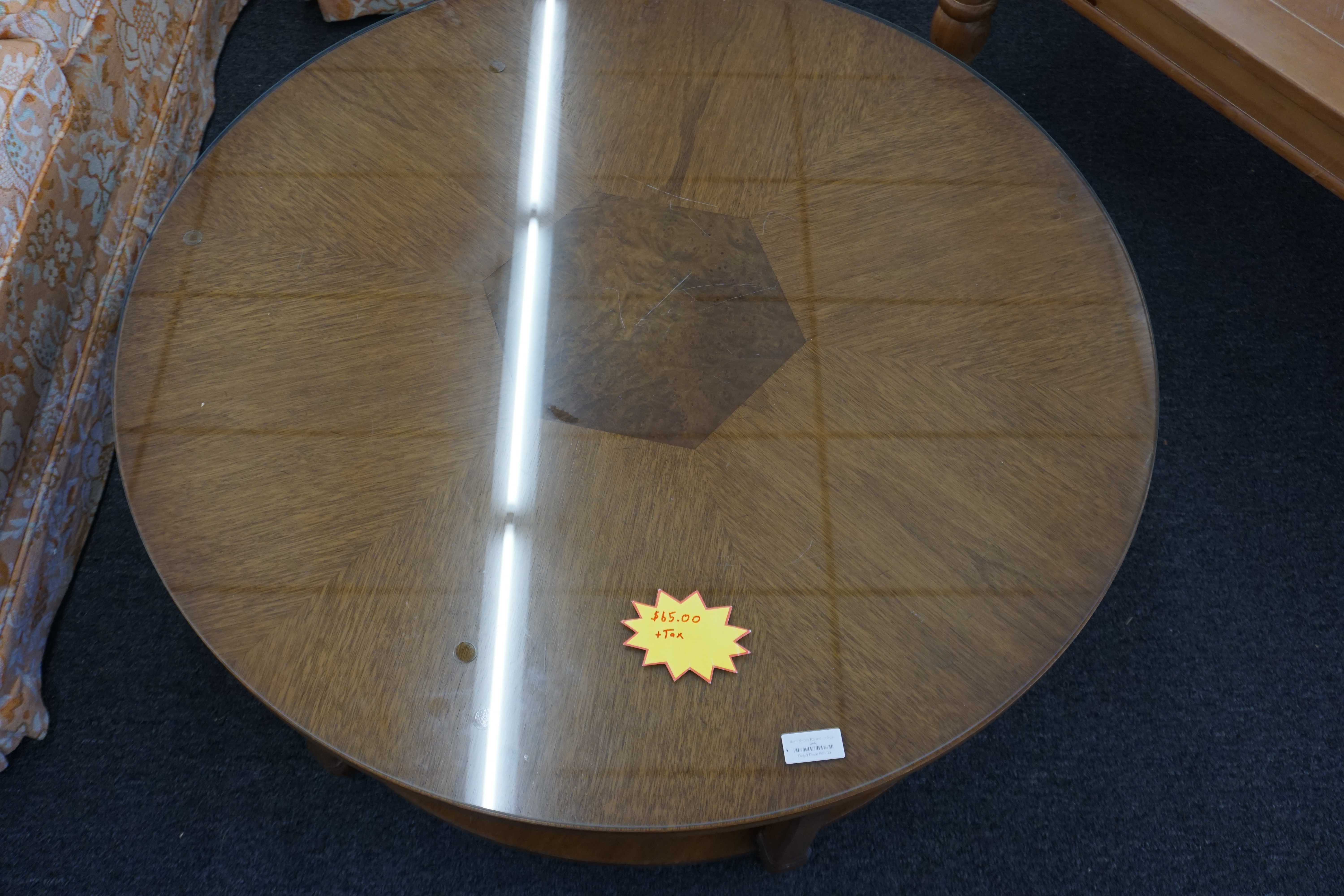 (image for) Large glass-topped round coffee table (7676)