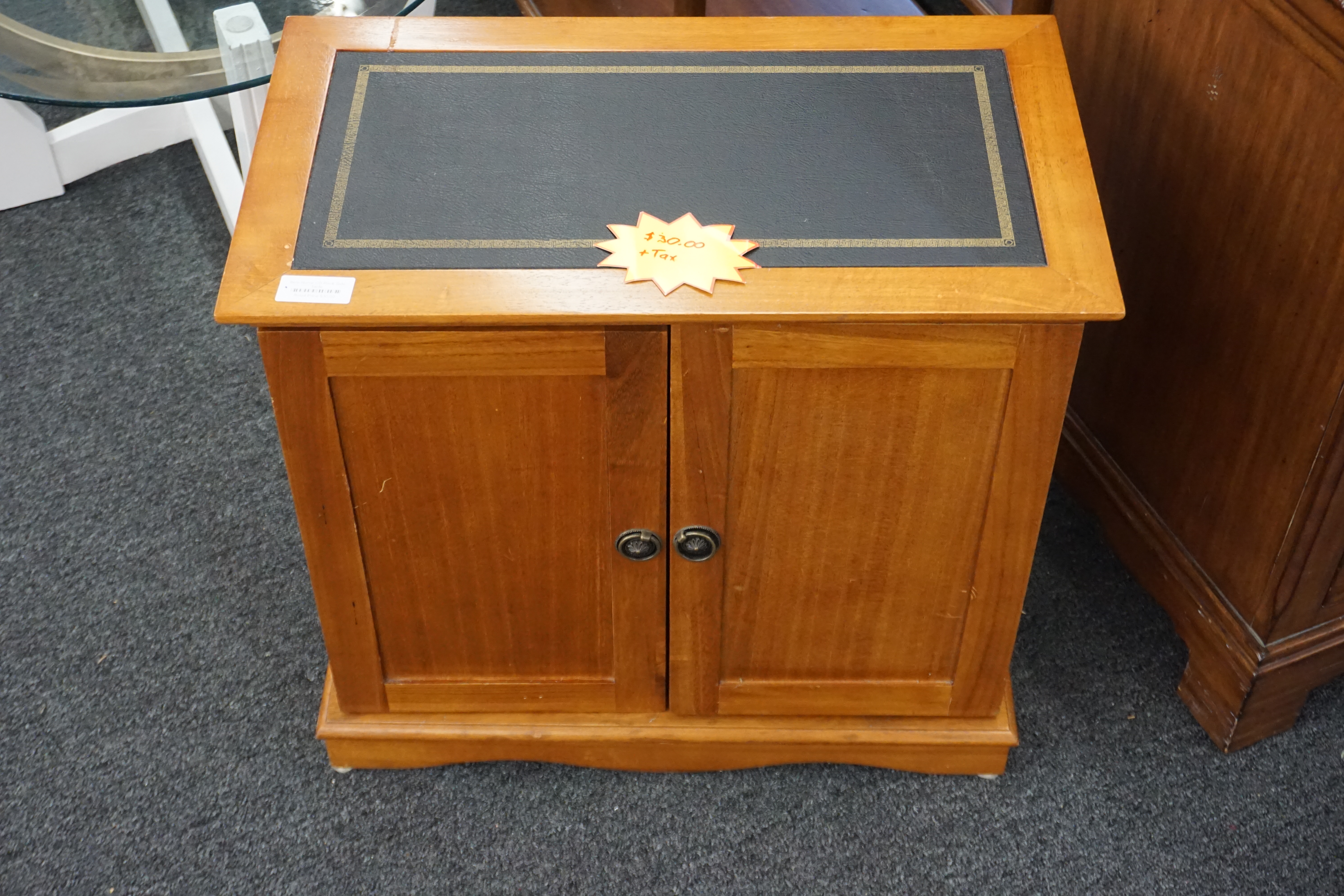 (image for) Leather-topped CD rack/ side table (8844)