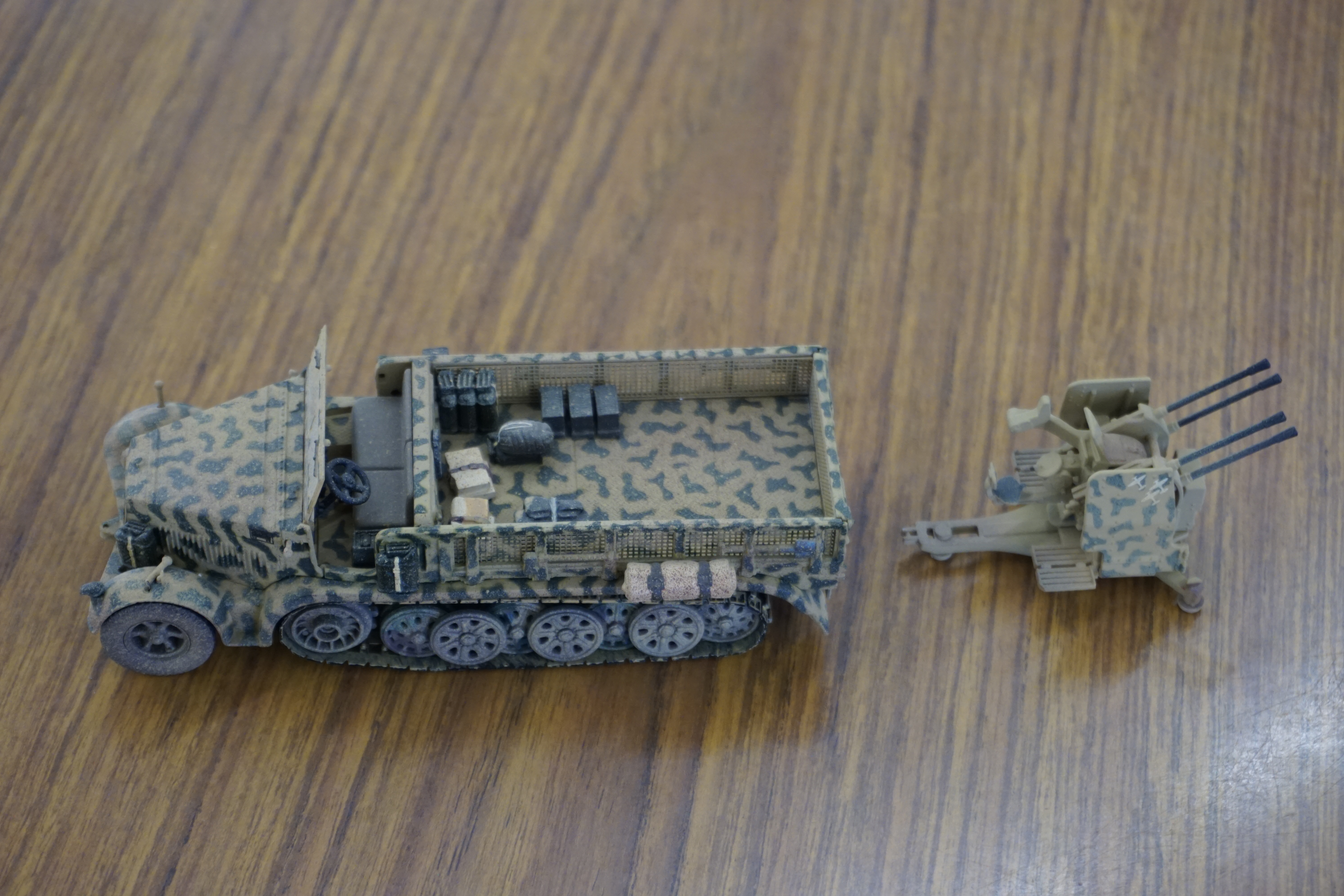 (image for) Corgi 1934 Sd-Kfz 7/1 Krauss-Maffel semi-track with 2cm Flakvierling 38 (3997)