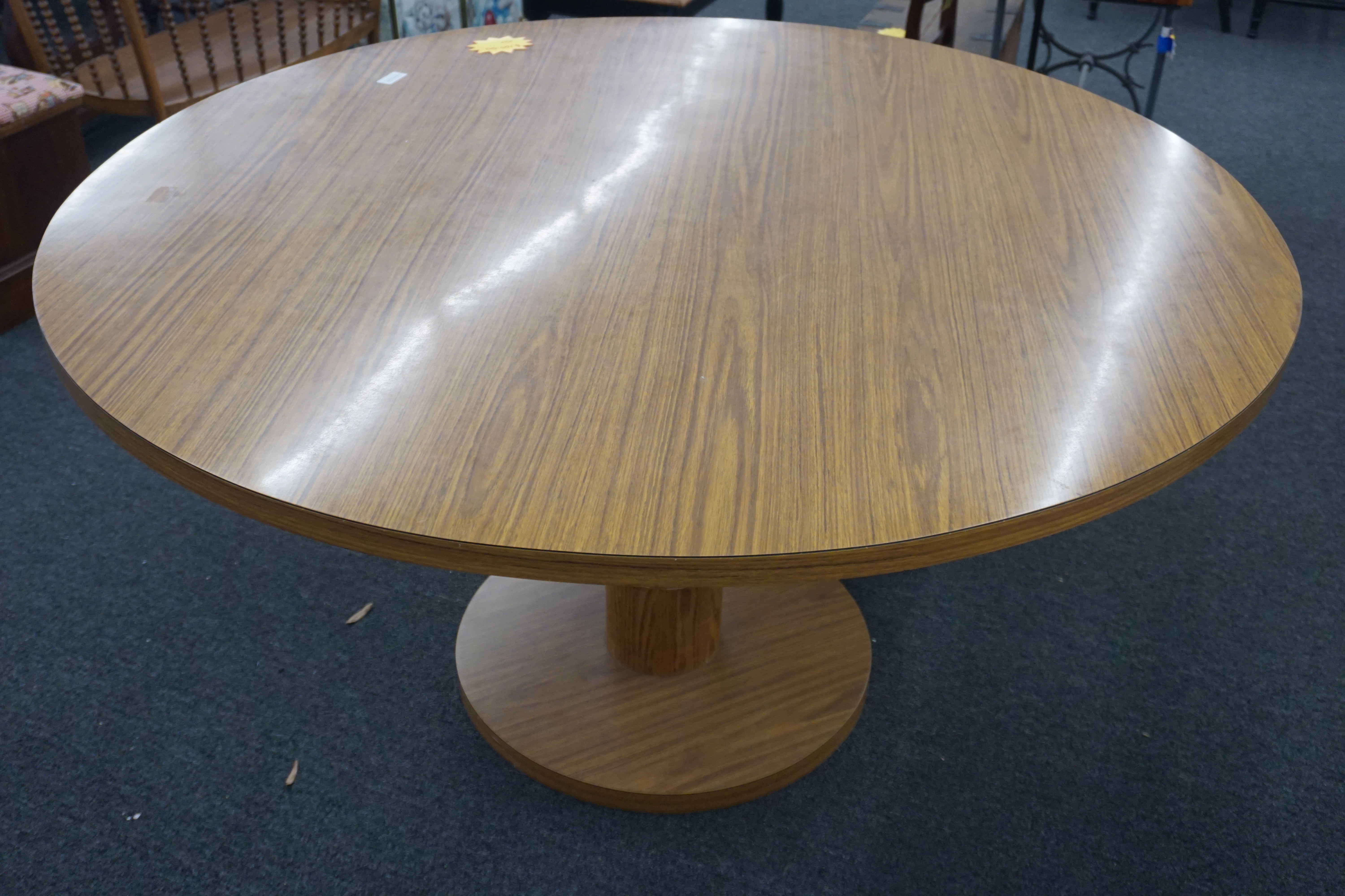 (image for) Large round dining table with no chairs (3830)