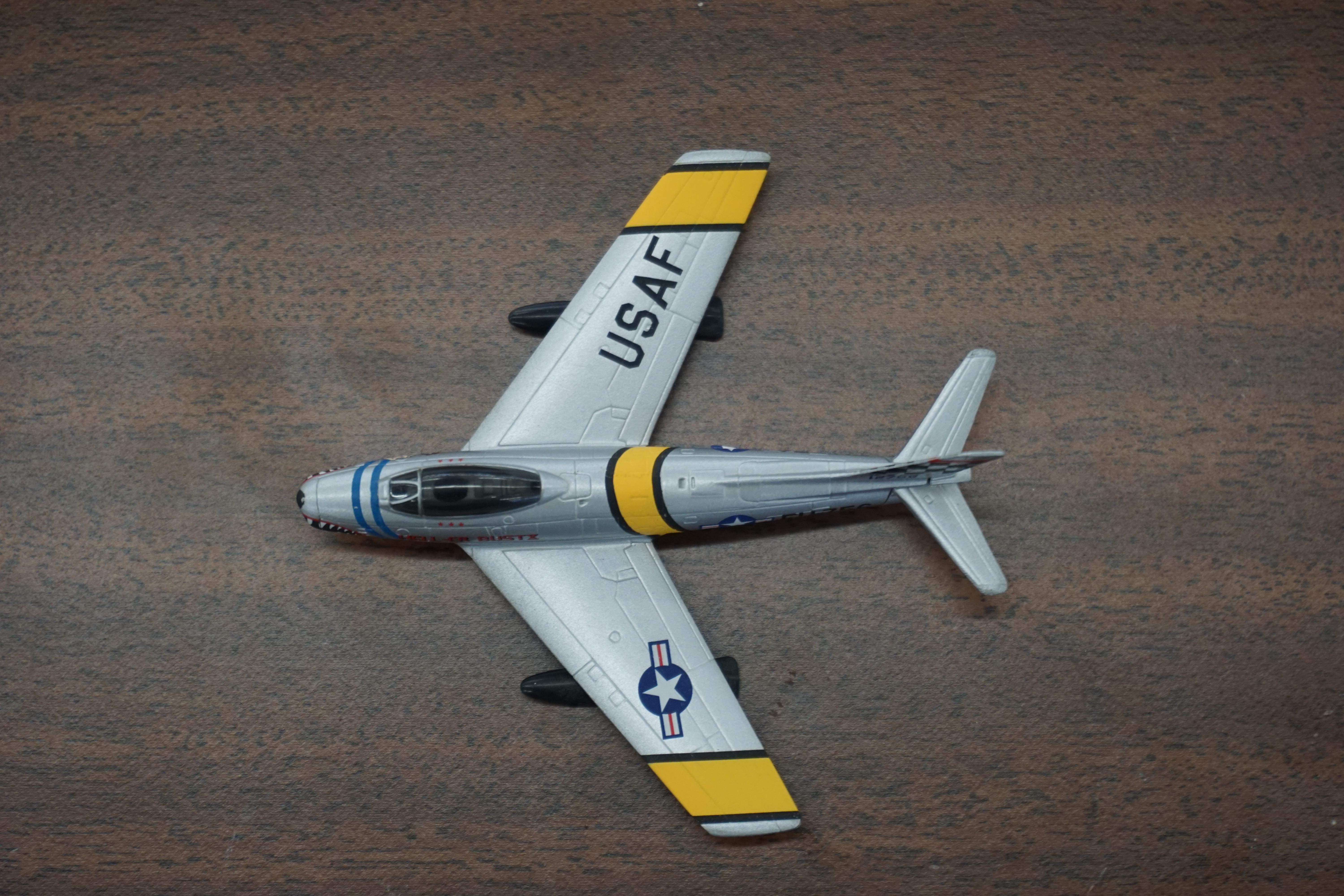 (image for) Corgi F-86 Sabre "Hell-Er Bustx" airplane model (4492)