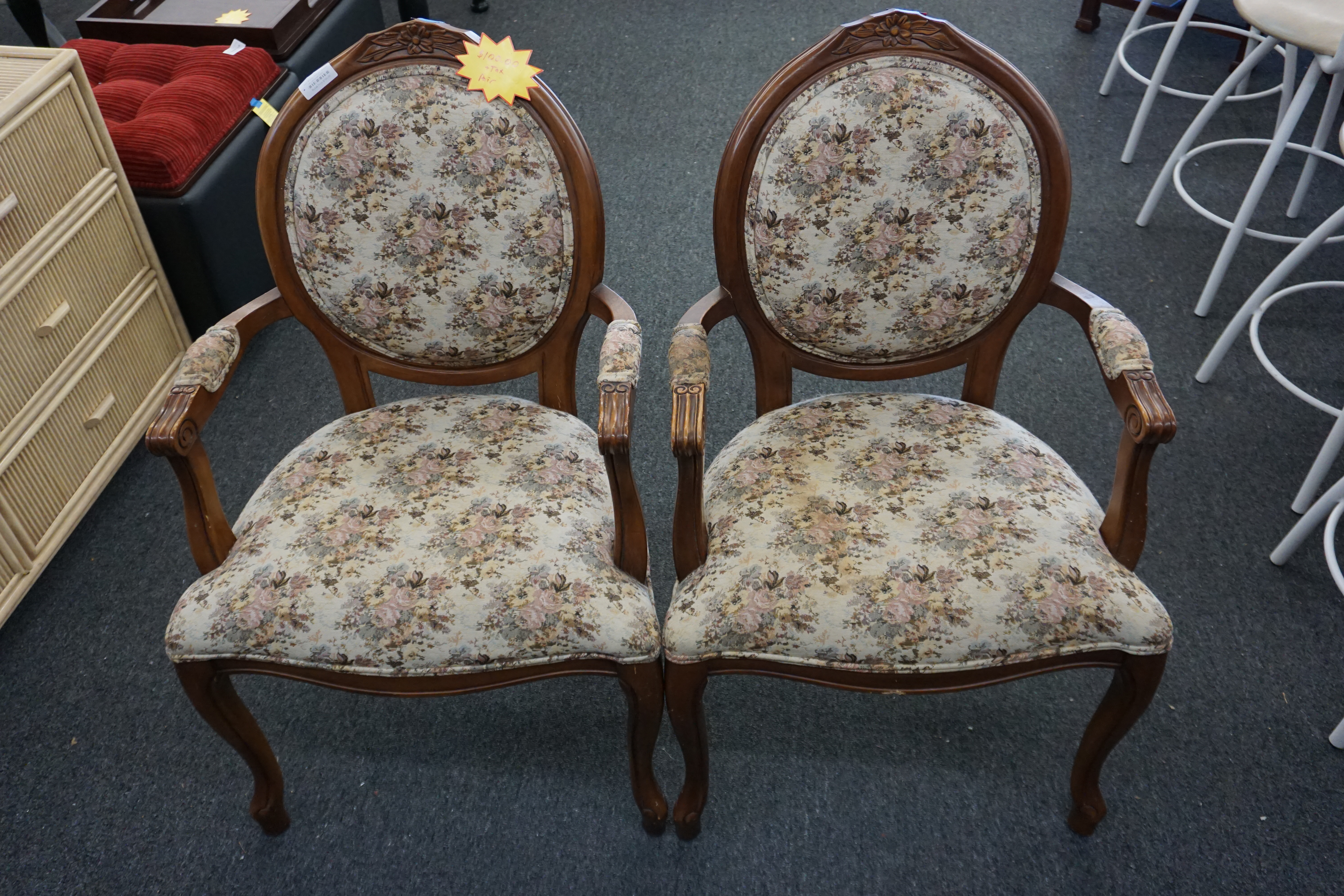 (image for) Pair of vintage floral pattern occasional chairs (9709)