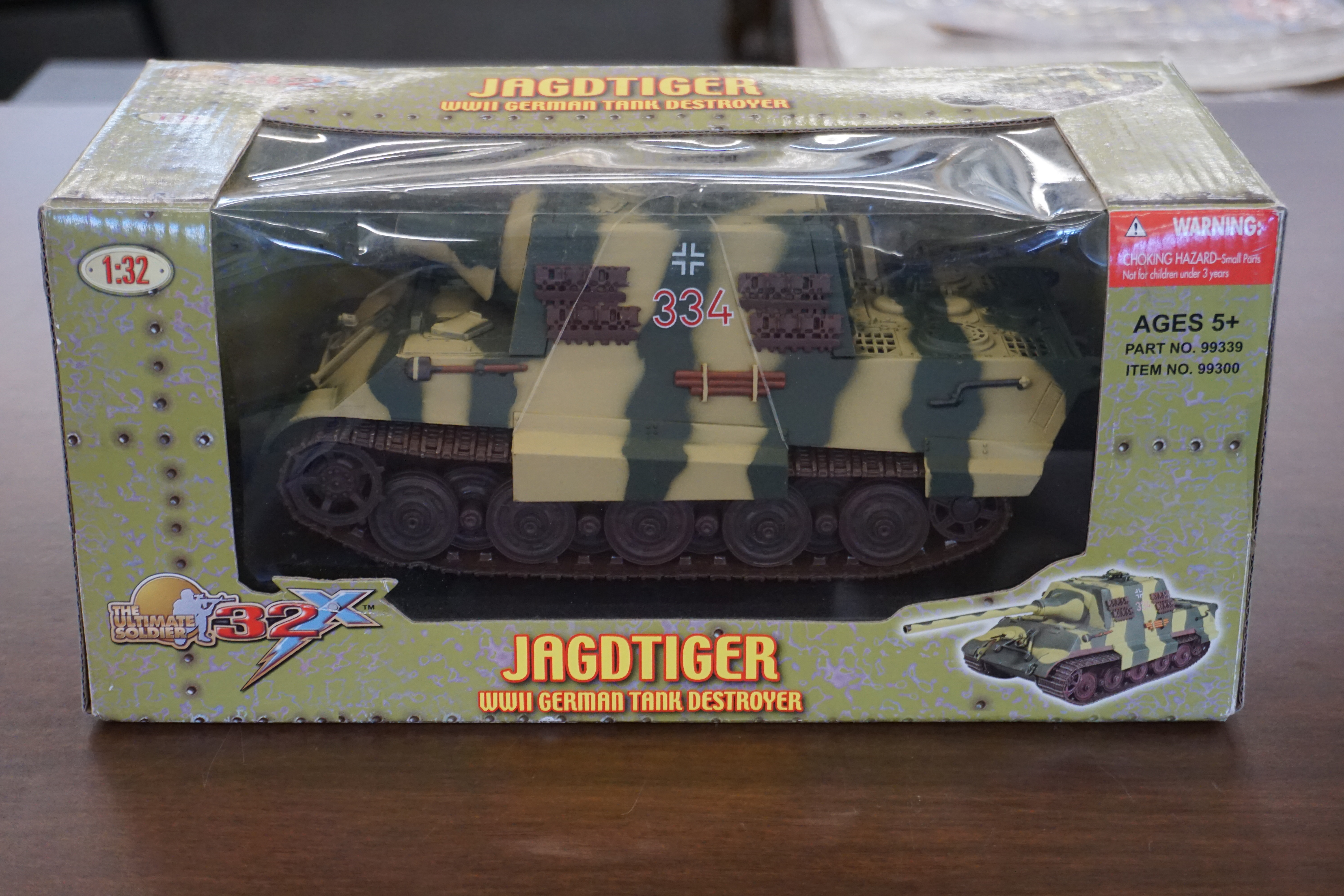 (image for) The Ultimate Soldier 32X Jagd Tiger WWII German Tank Destroyer 1/32 Scale Model (4213)