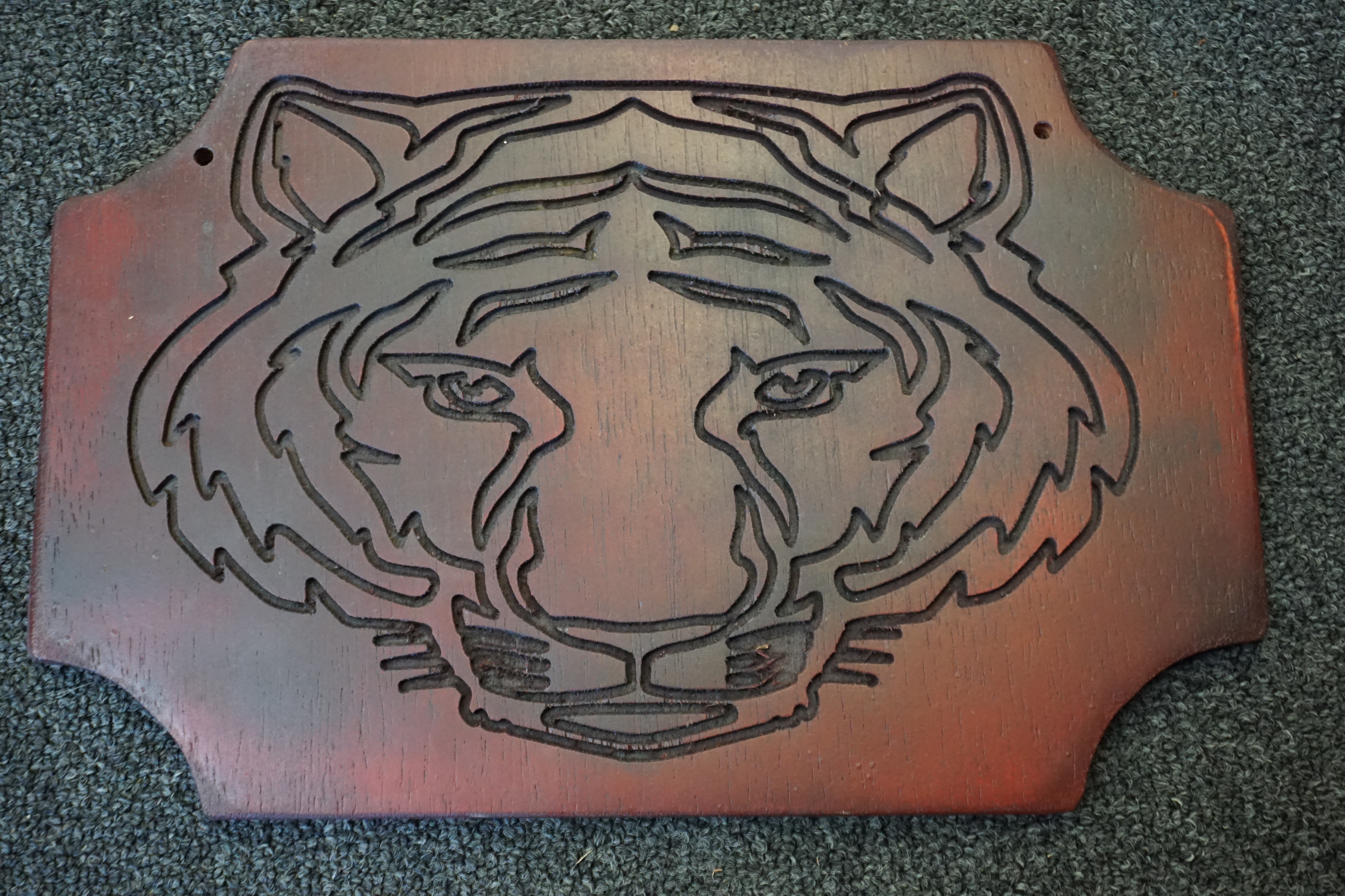 (image for) Tiger Head Plaque / Sign 15.5 long 10 tall (8325)