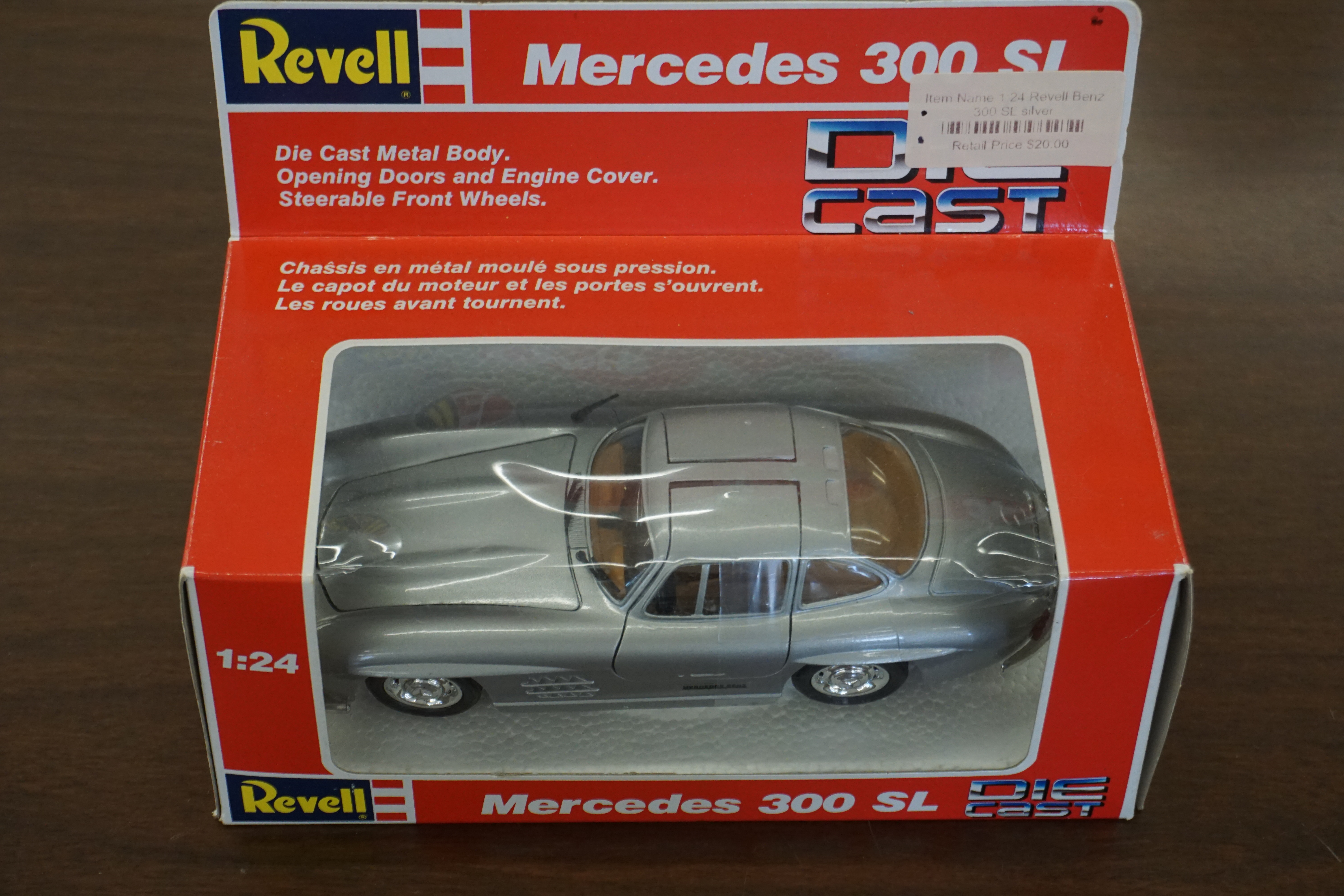 (image for) Revell 1/24 scale Mercedes 300 SL DieCast Silver (4384)