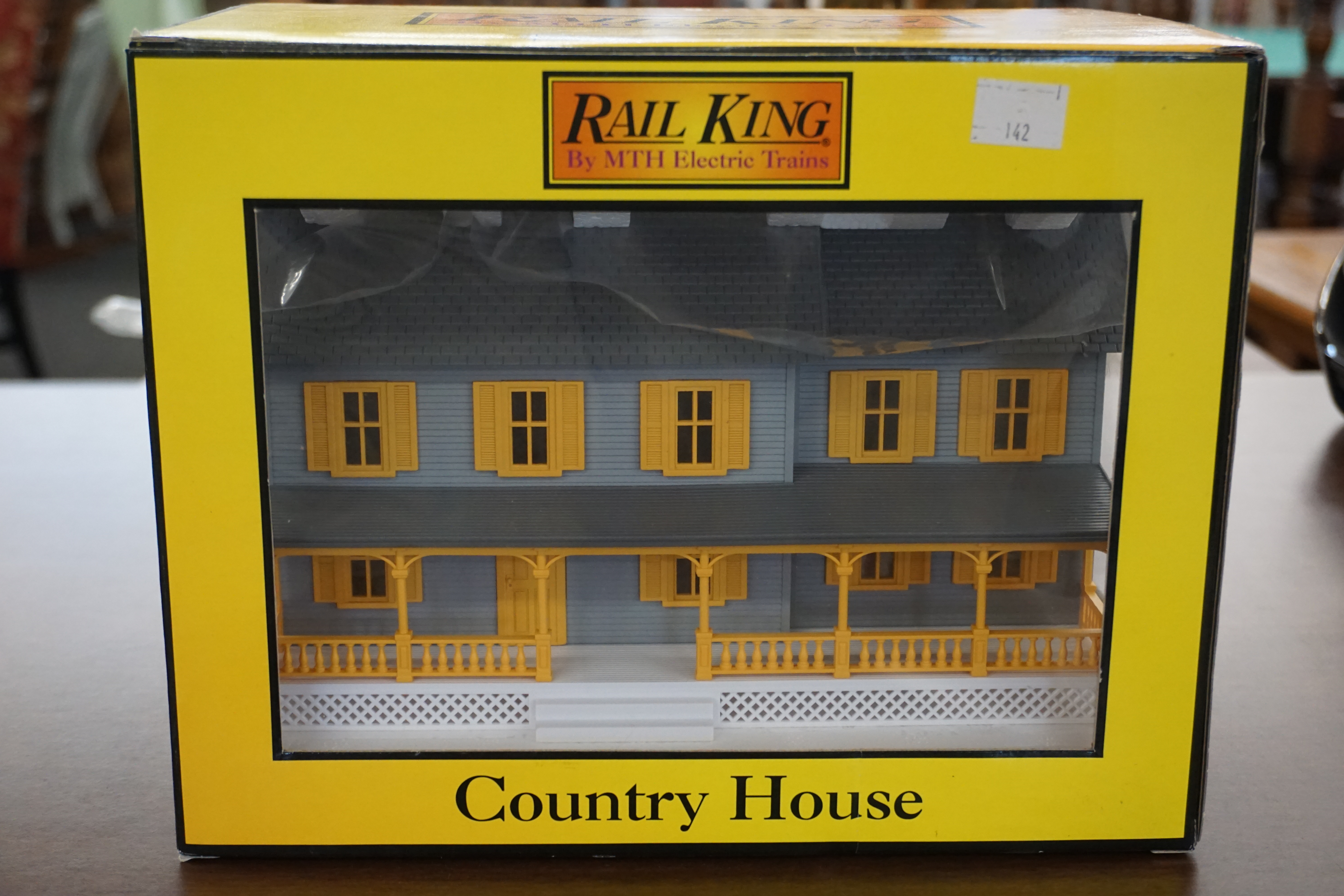 (image for) Rail King O Scale Country House NIB (10546)