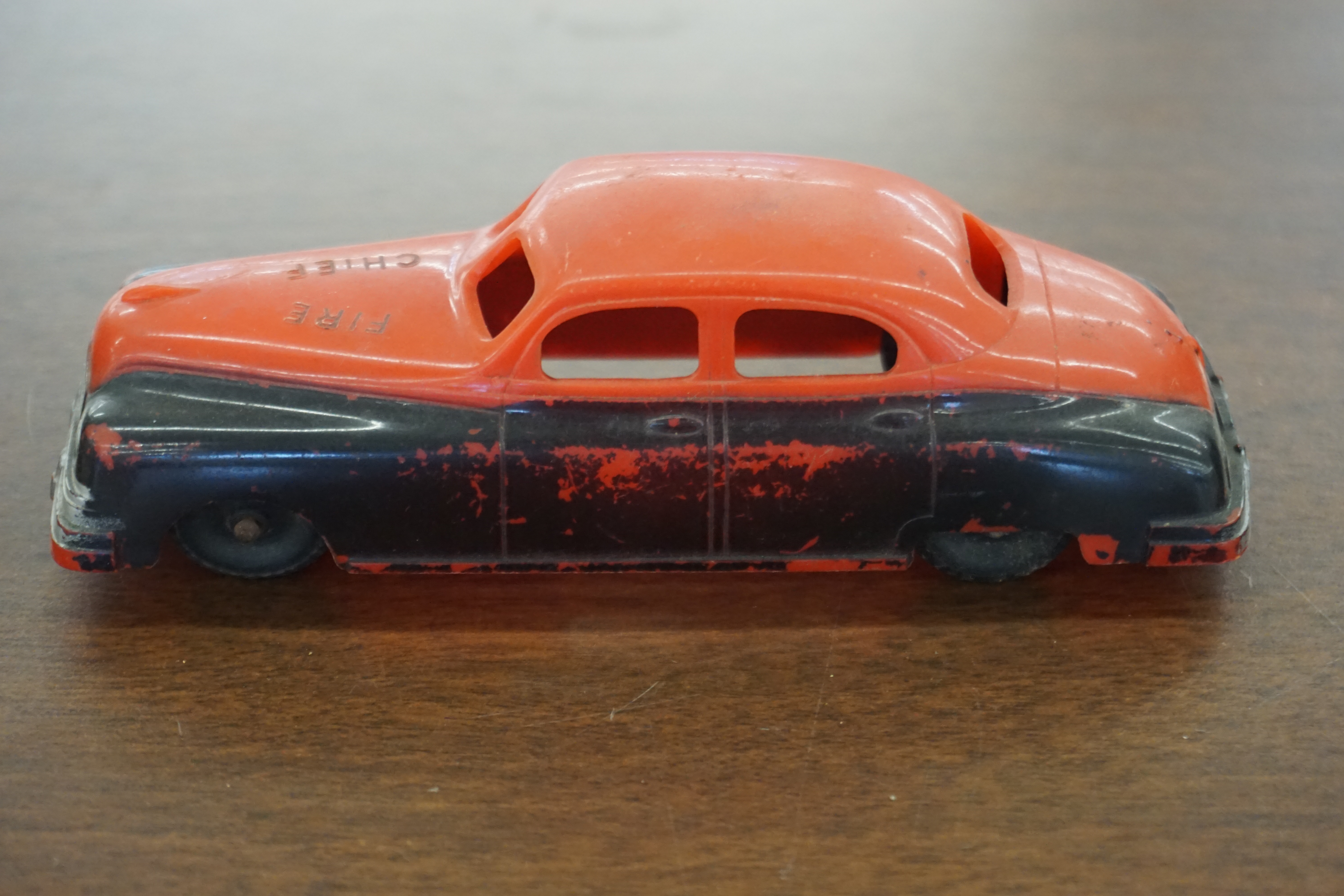 (image for) Hubley kiddie toy fire chief plastics toy car made in the U.S.A. (1442)