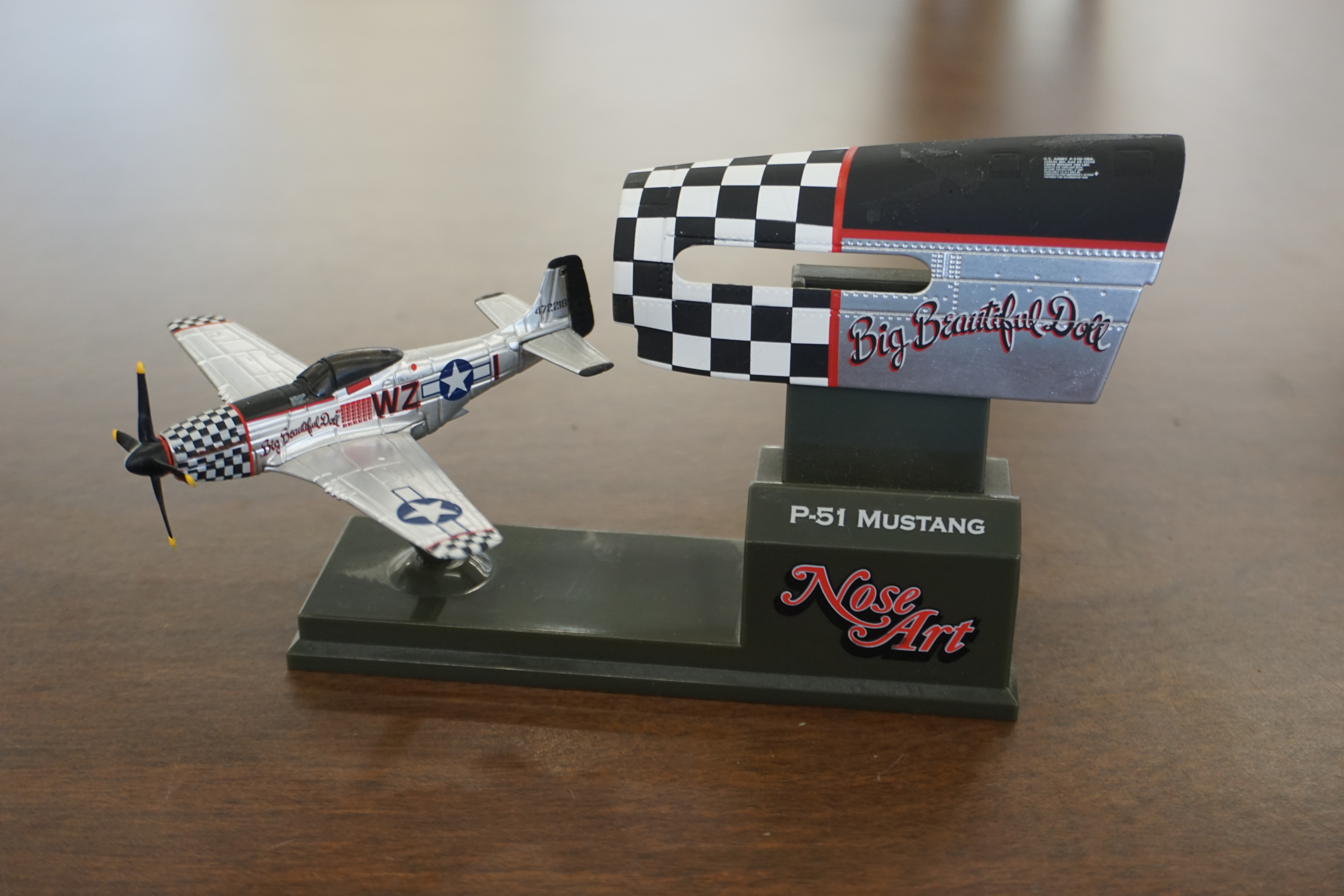 (image for) Corgi P-51 Mustang "Big Beautiful Doll" airplane model with nose art stand (10649)