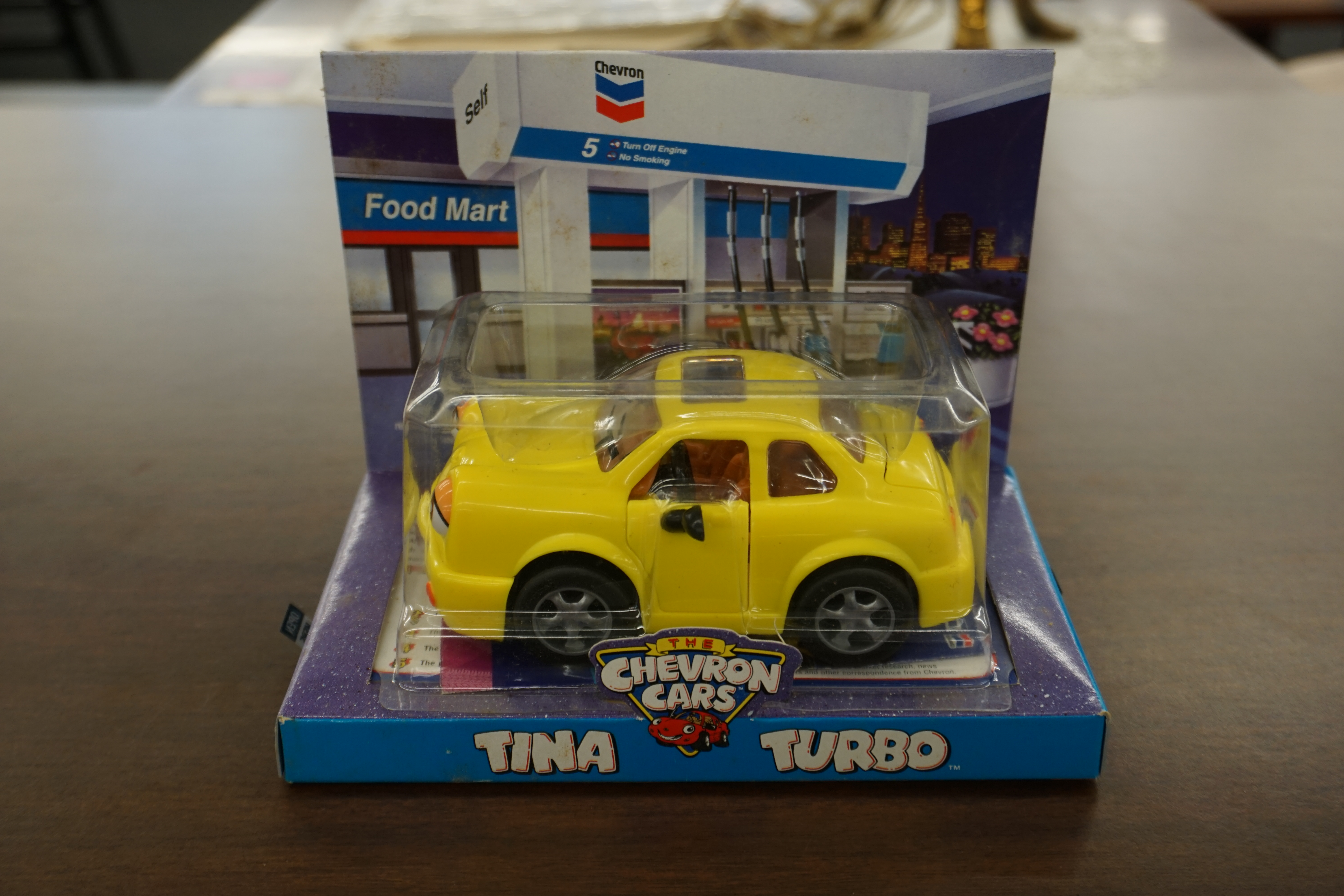 (image for) The Chevron Cars Tina Turbo (10786)