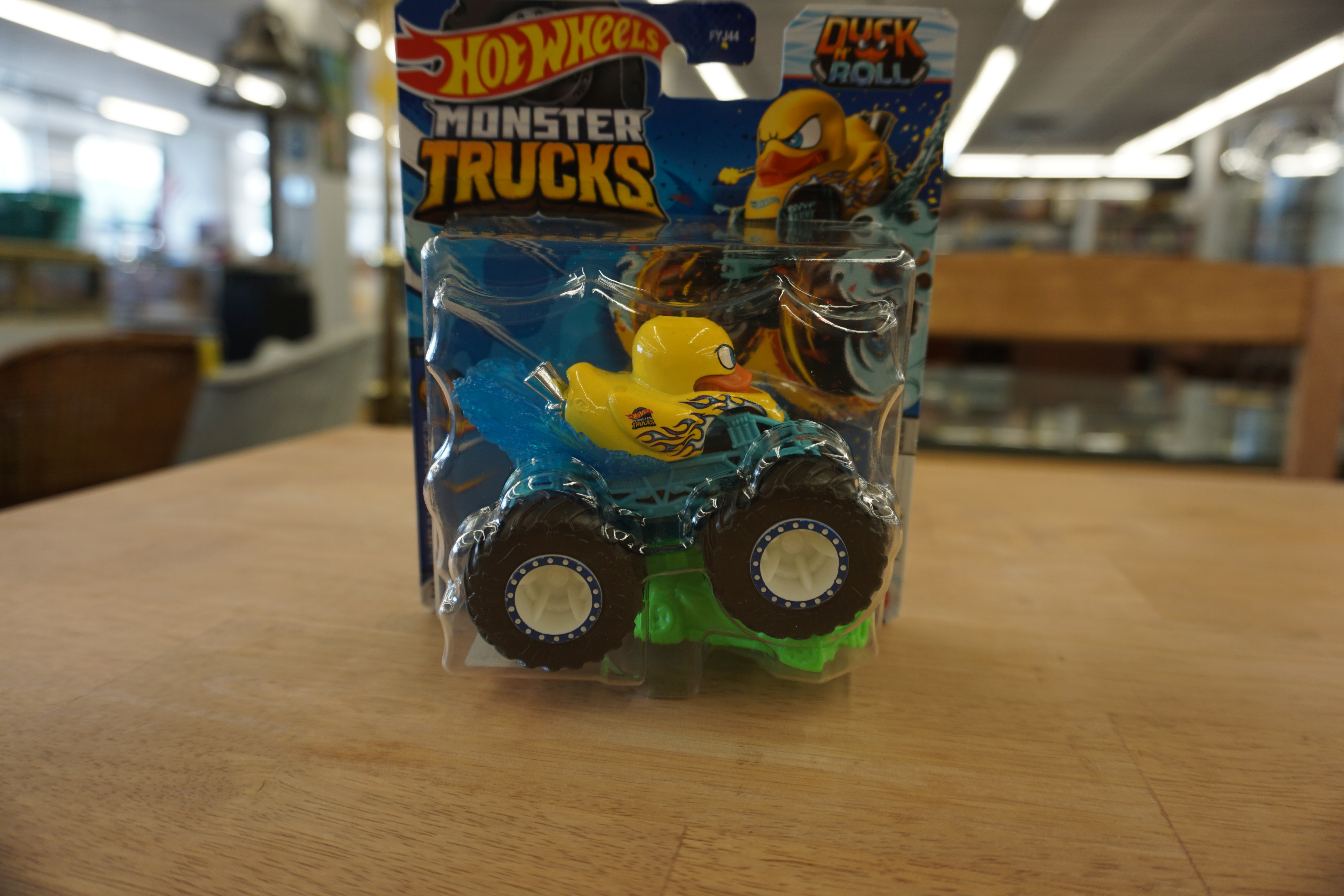 (image for) Hot Wheels Monster Jam 1/64 Scale Duck N' Roll (10995)