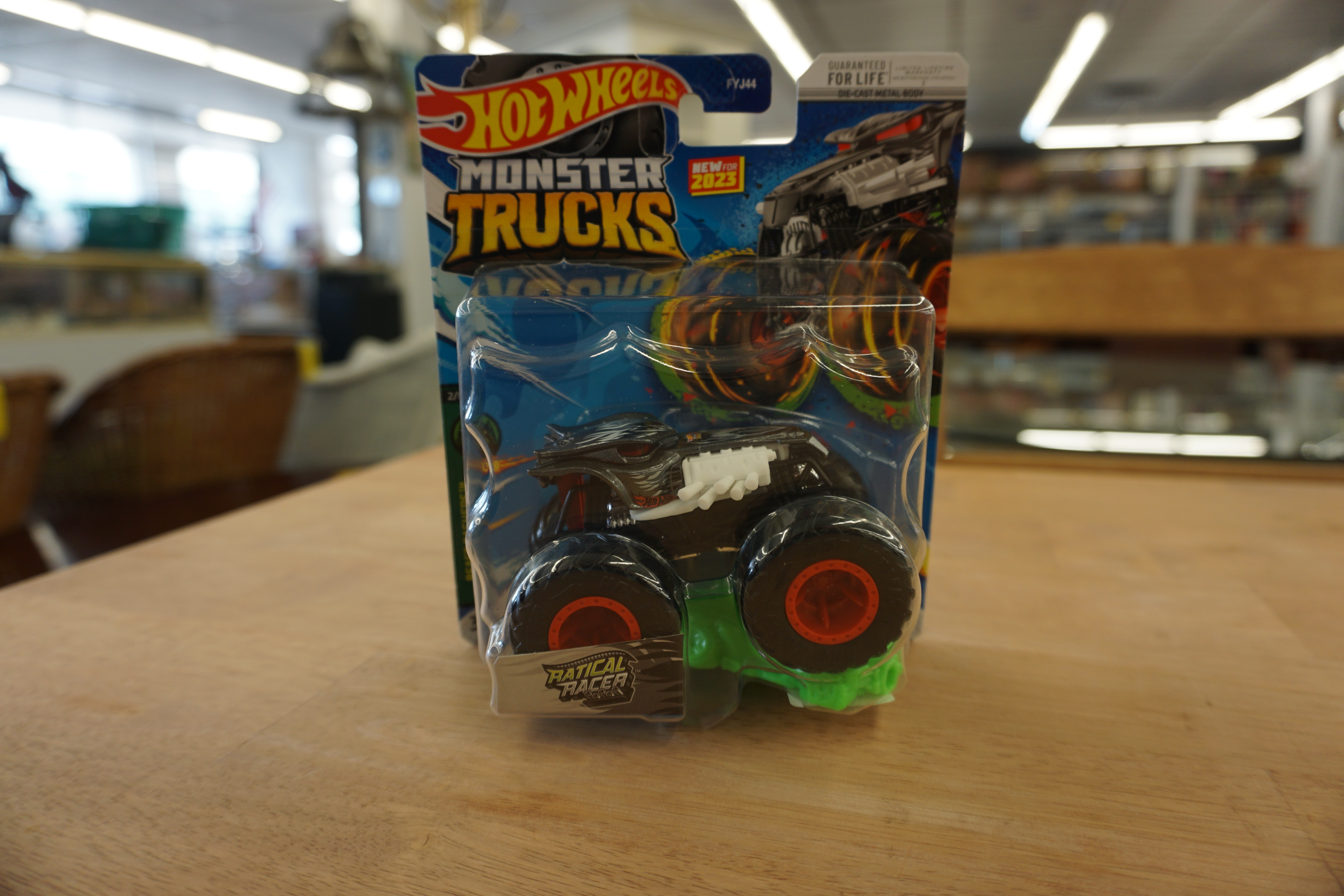 (image for) Hot Wheels Monster Jam 1/64 Scale Ratical Racer (10994)