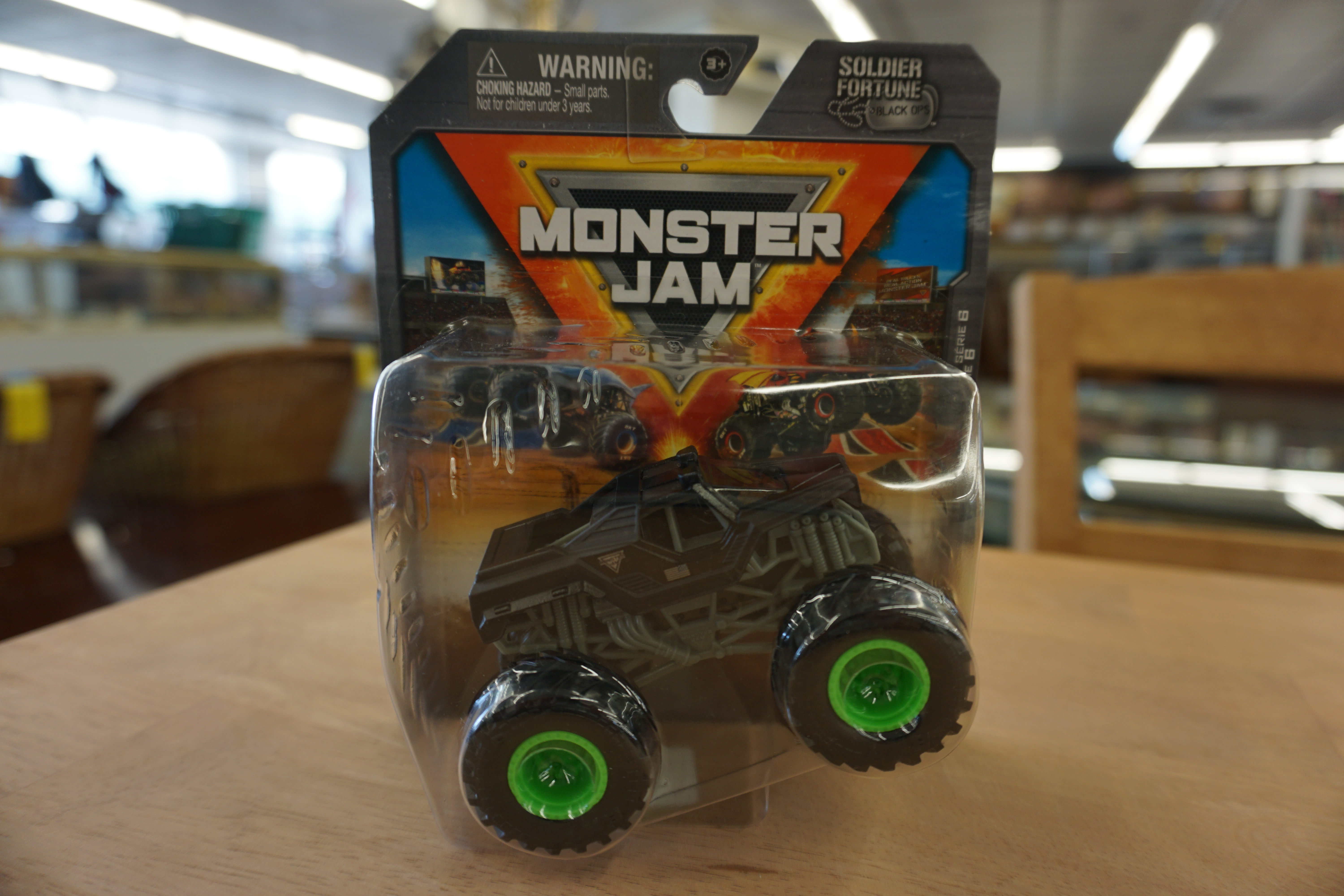 (image for) Hot Wheels Monster Jam 1/64 Scale Soldier Fortune (10998)