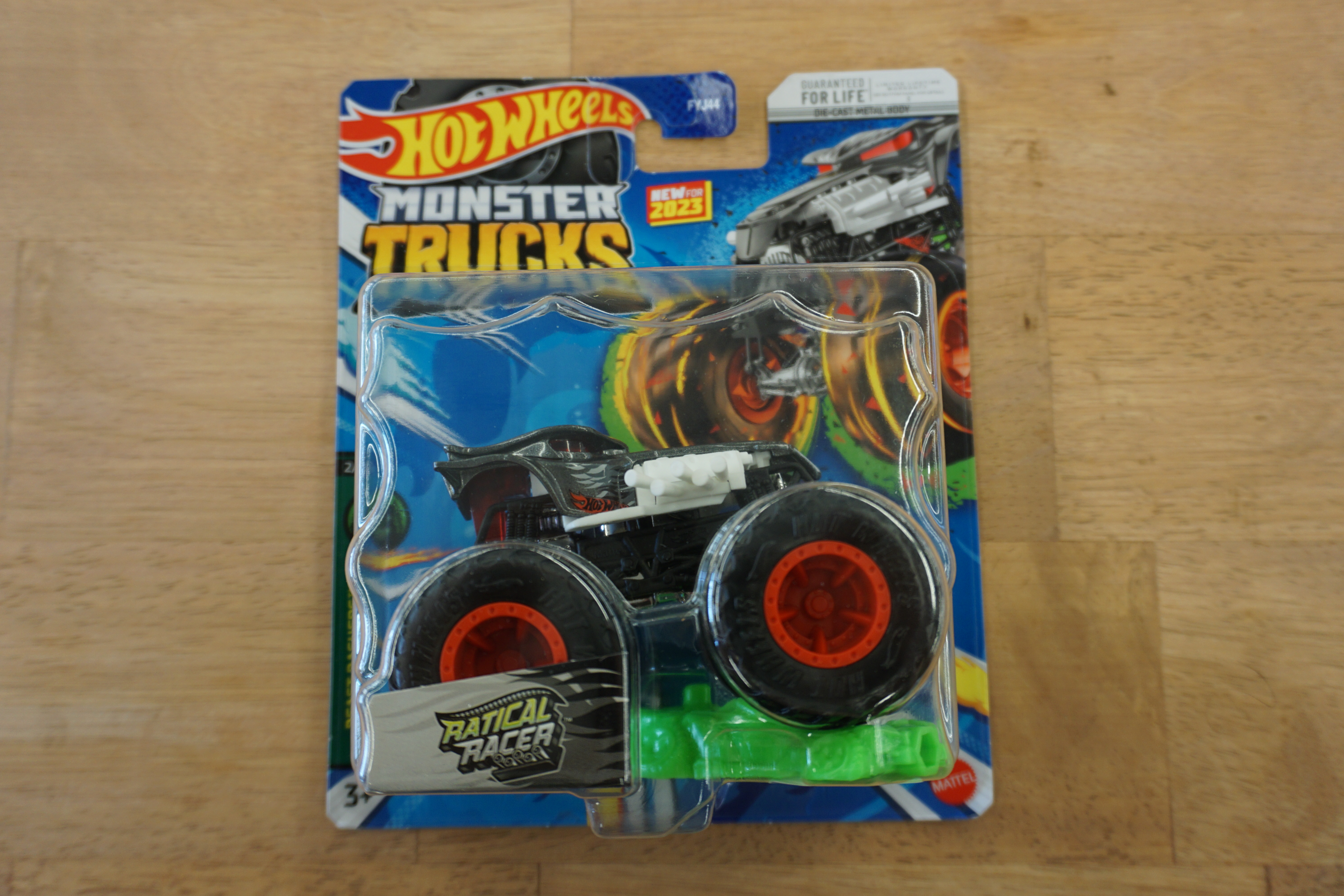 (image for) Hot Wheels Monster Jam 1/64 Scale Ratical Racer (11012)