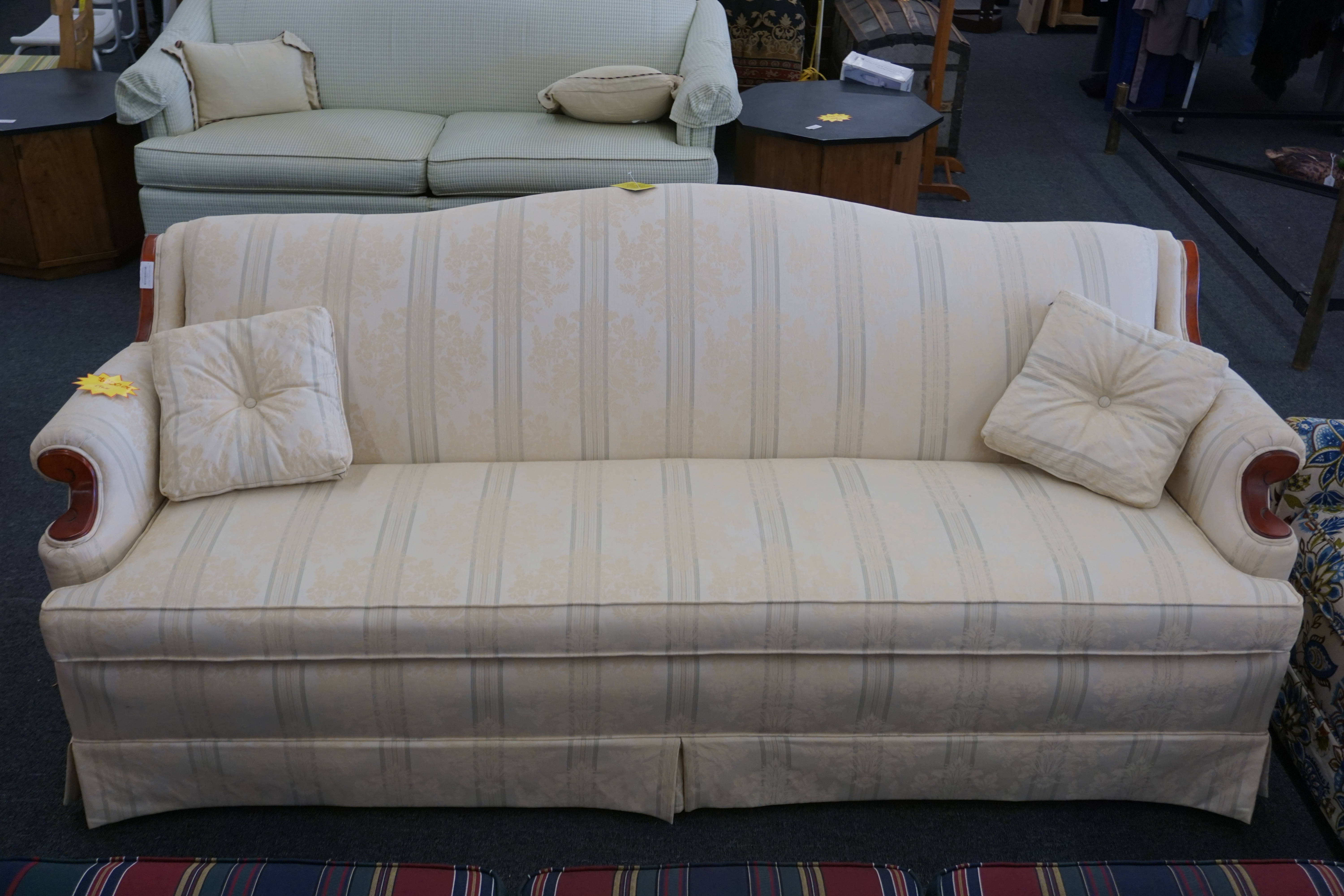 (image for) Claton Marcus Camel Back Couch Cream color (10952)